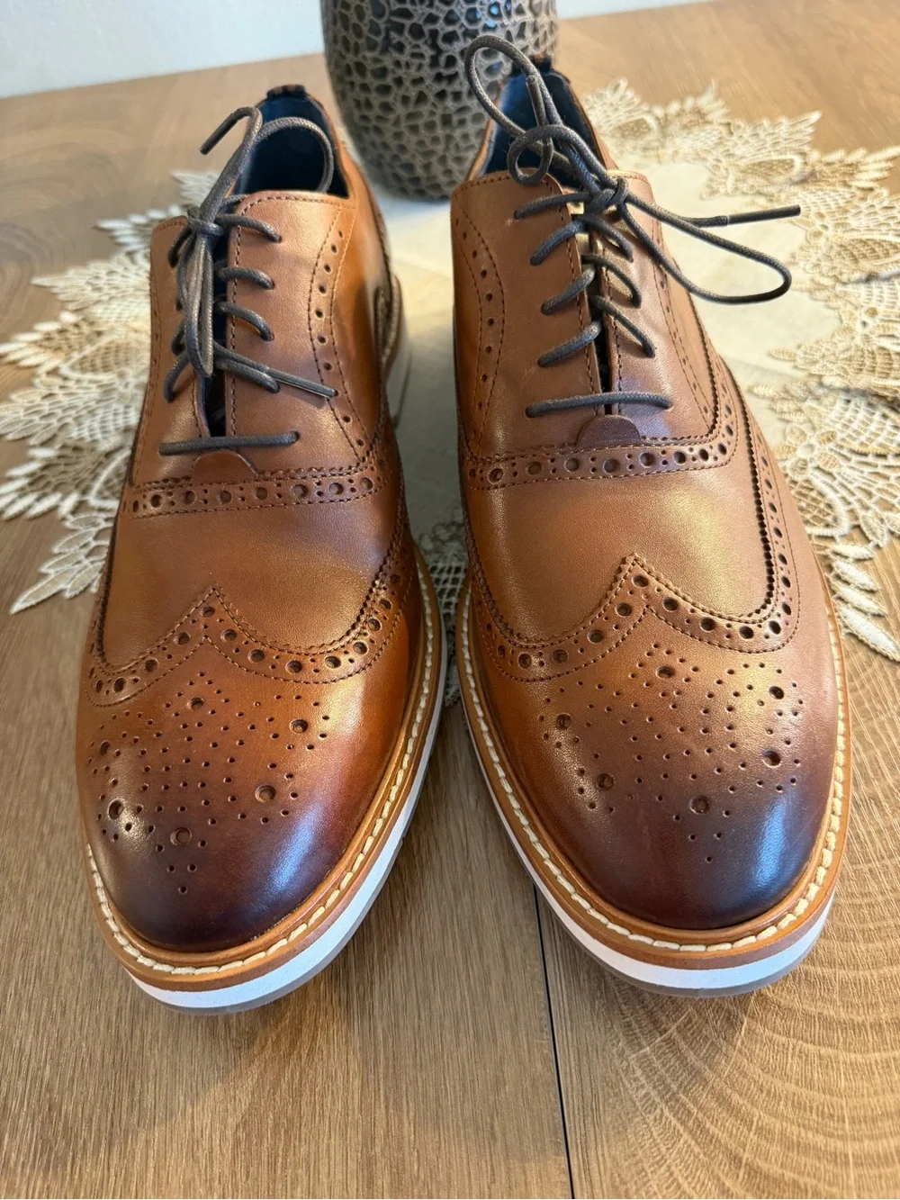 Men’s Cole Haan Wing Tipped Toe Oxfords made in Vietnam 12 M NWOB
